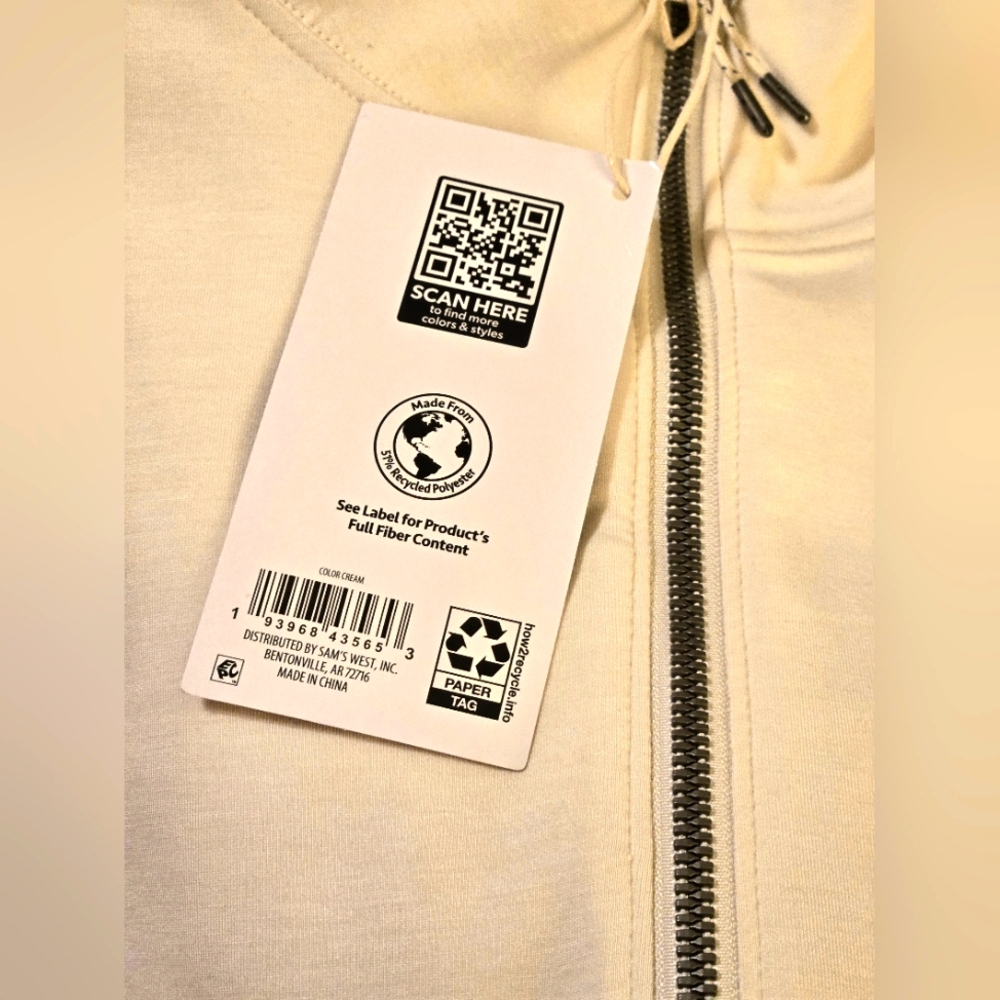Women's White Quarter-Zip Pullover Sweater - Picture 6 of 6